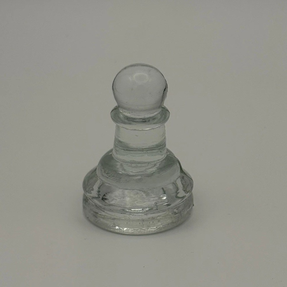 Clear Glass Chess‎ Game Replacement Pieces Pawn 1.5" Tall